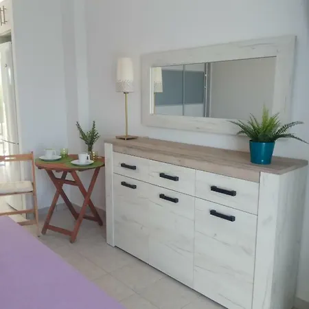 Iliana Sea View *